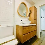 Casa Gracia Stylish 2 Bedroom Close To The By Namaste Elite * Màlaga